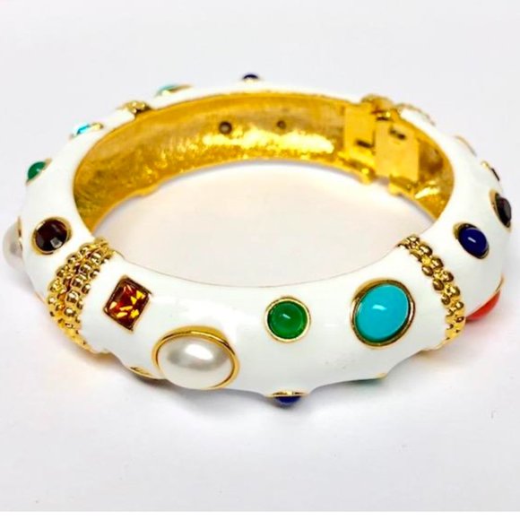 KENNETH JAY LANE, WHITE OR BLACK ENAMEL GO… - Picture 1 of 11